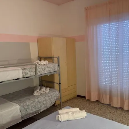 Nives Rimini Szálloda Rivazzurra Di Rimini