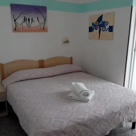 Nives Rimini 3*
