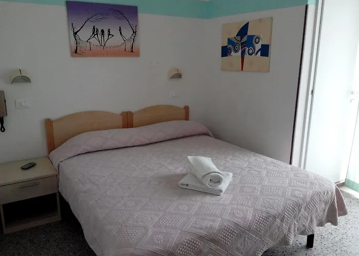 Nives Rimini 3*