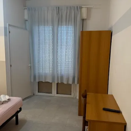 Nives Hotel 3*