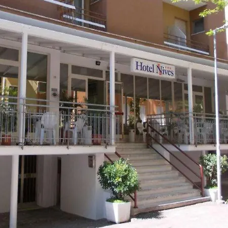 Nives 3* Rimini