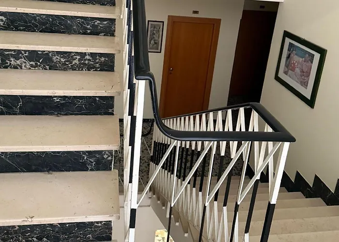 מלון Nives Rimini Rivazzurra Di Rimini