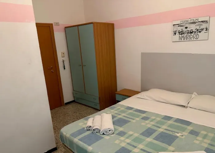 Nives Rimini מלון Rivazzurra Di Rimini